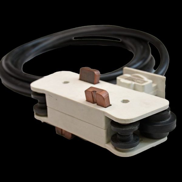 جاروبک ۴۰ آمپر مربوط به شین pvc