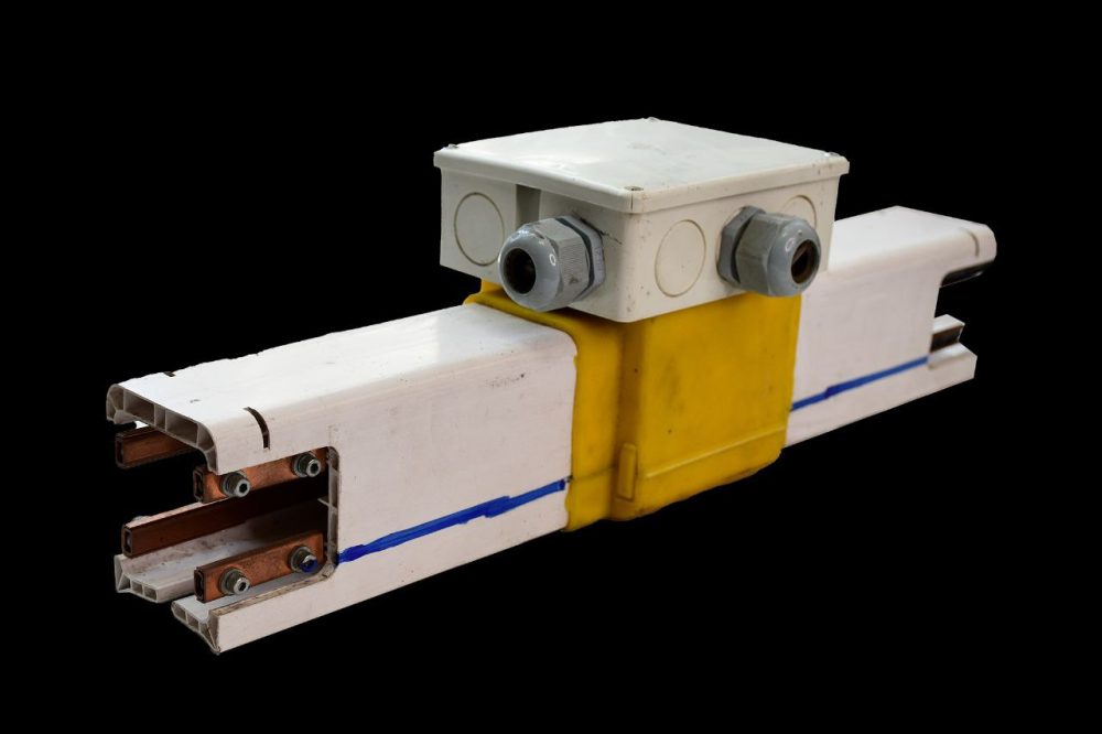 منبع تغذیه ازوسط شین pvc