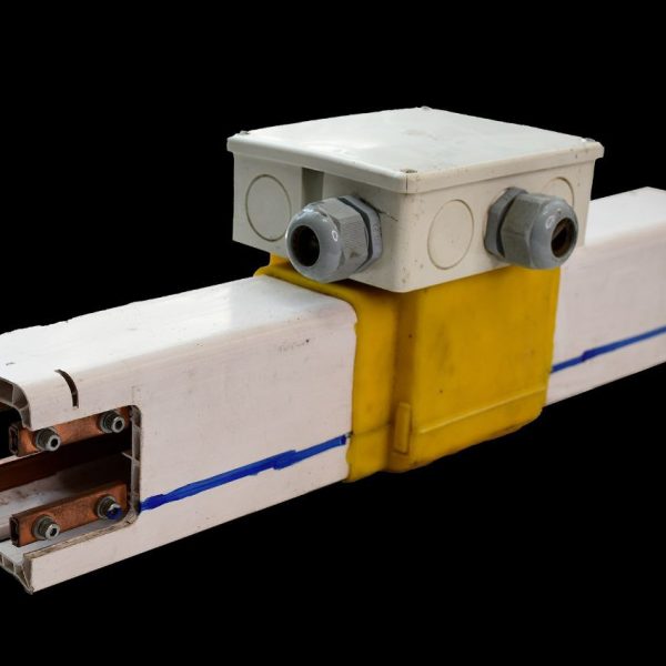 منبع تغذیه ازوسط شین pvc