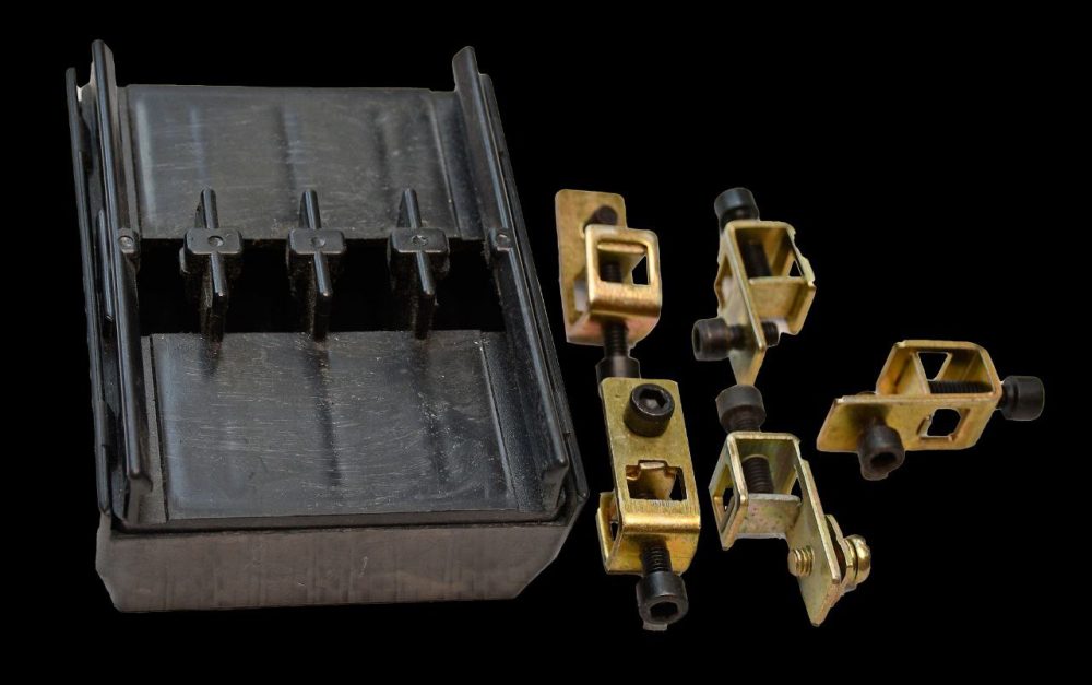 تغذیه ازوسط شین تسمه ای